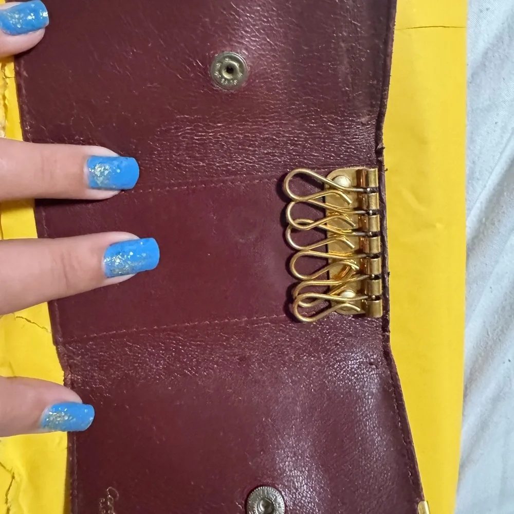 Cartier key holder vintage burgundy